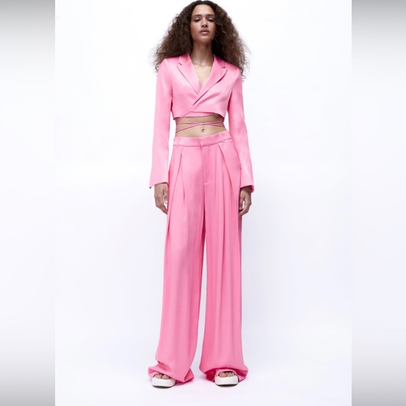 Zara Set - Picture 4 of 5